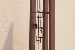 Walter-Tournier-madera-y-hierro95-cm-de-altoEdificio